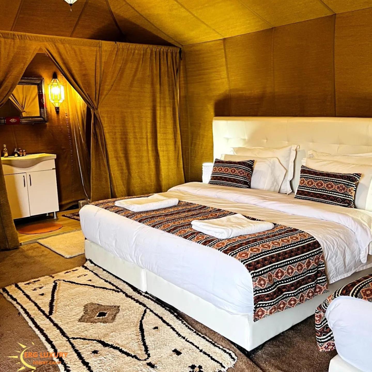 Dounia Luxury Camp Hotel เมอร์ซูกา ภายนอก รูปภาพ